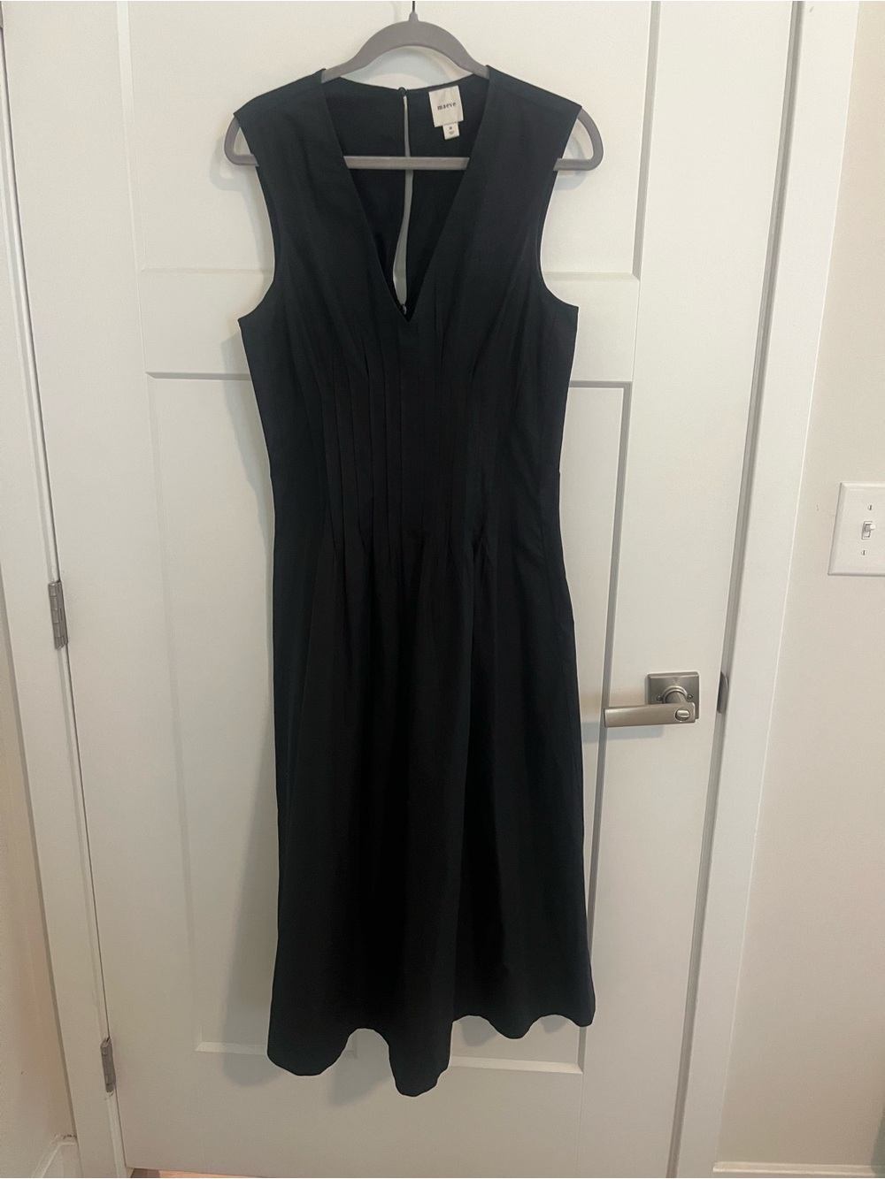 Maeve Anthropologie Black V-Neck Pleated Midi Dress